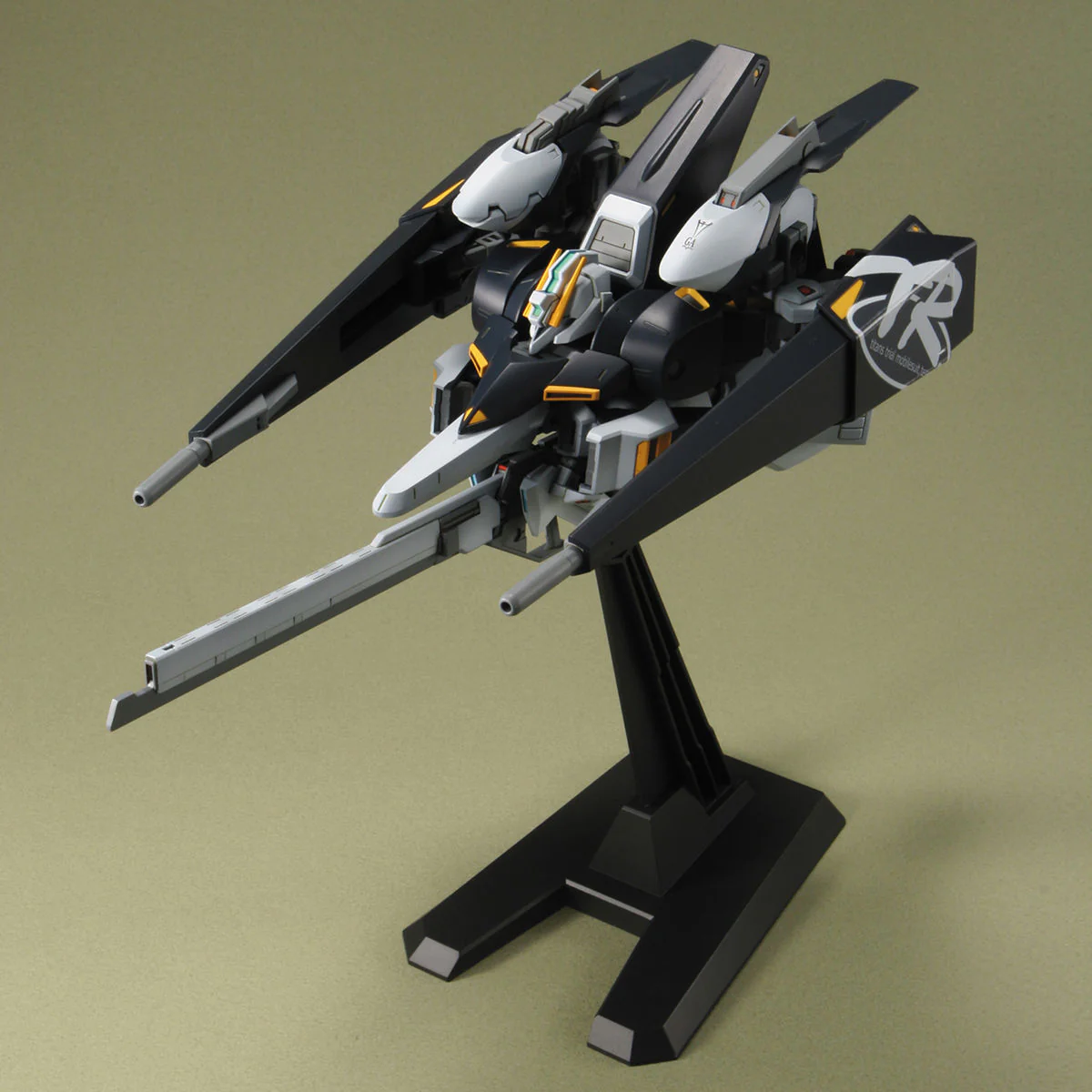 Bandai HGUC 1/144 ORX-005 Gaplant TR-5 Hrairoo Model Kit - Image 4