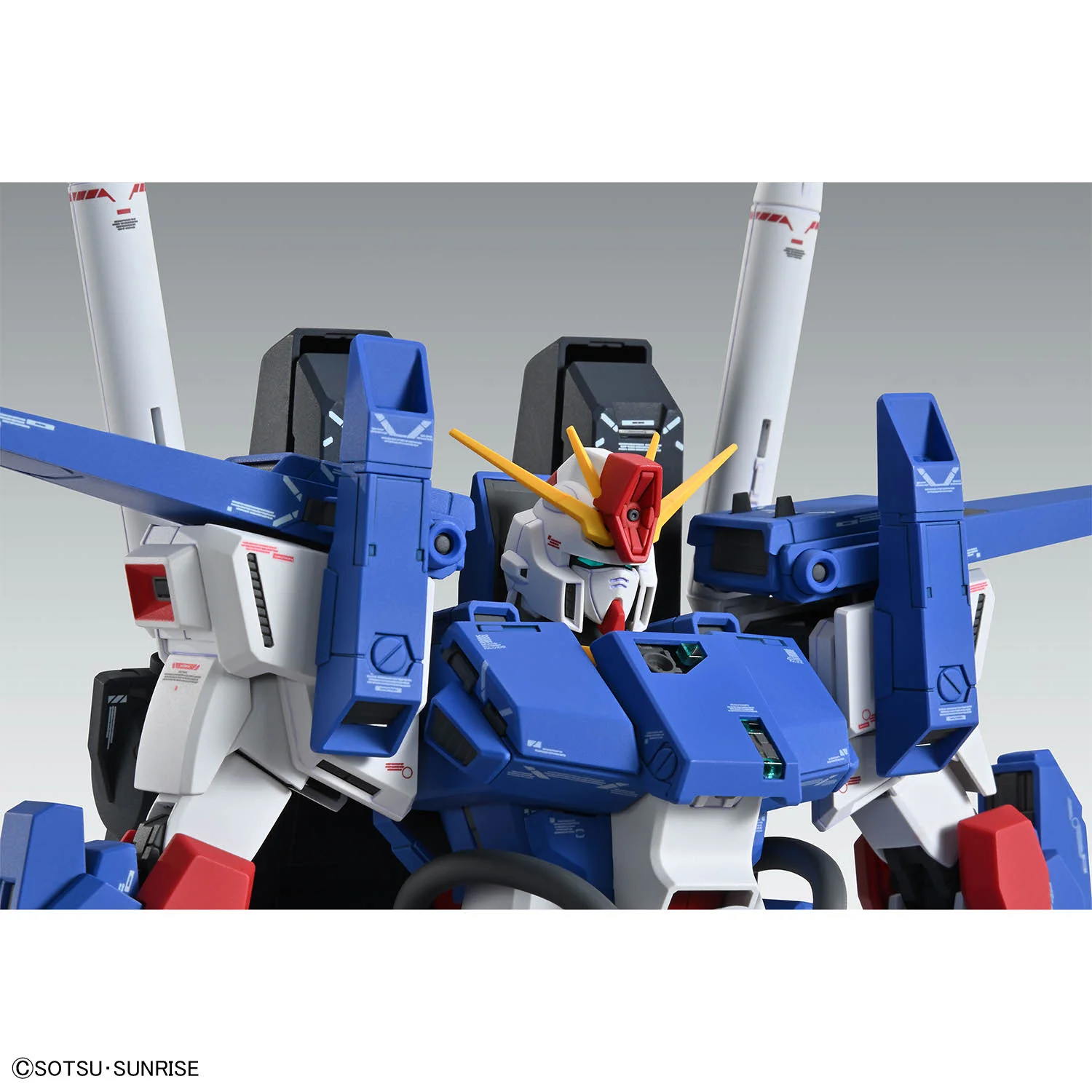 Bandai MG 1/100 FA-010S Full Armor ZZ Gundam Ver.Ka Model Kit - Image 10