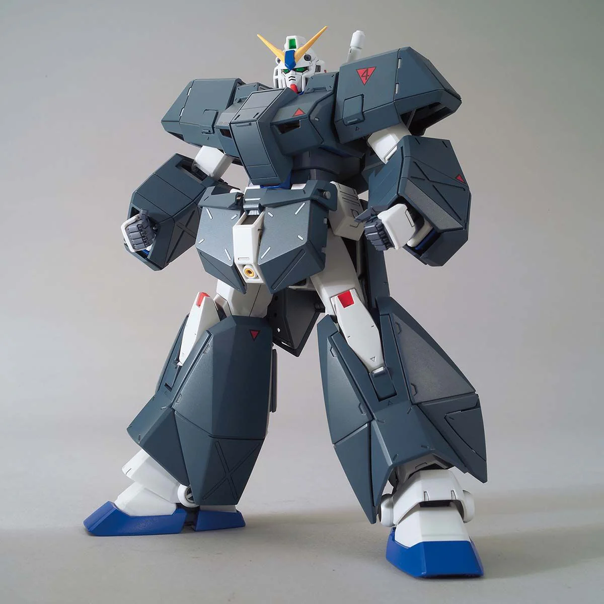 Bandai MG 1/100 Gundam NT-1 Alex Ver 2.0 Model Kit - Image 3