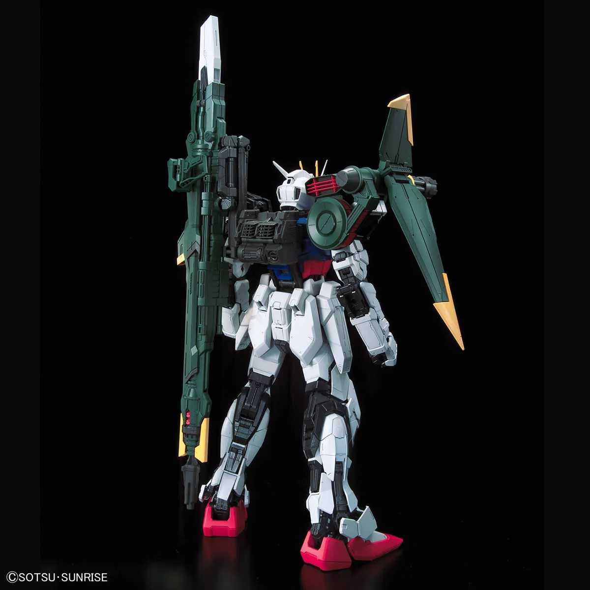 Bandai PG 1/60 GAT-X105+AQM/E-YM1 Perfect Strike Gundam Model Kit - Image 6