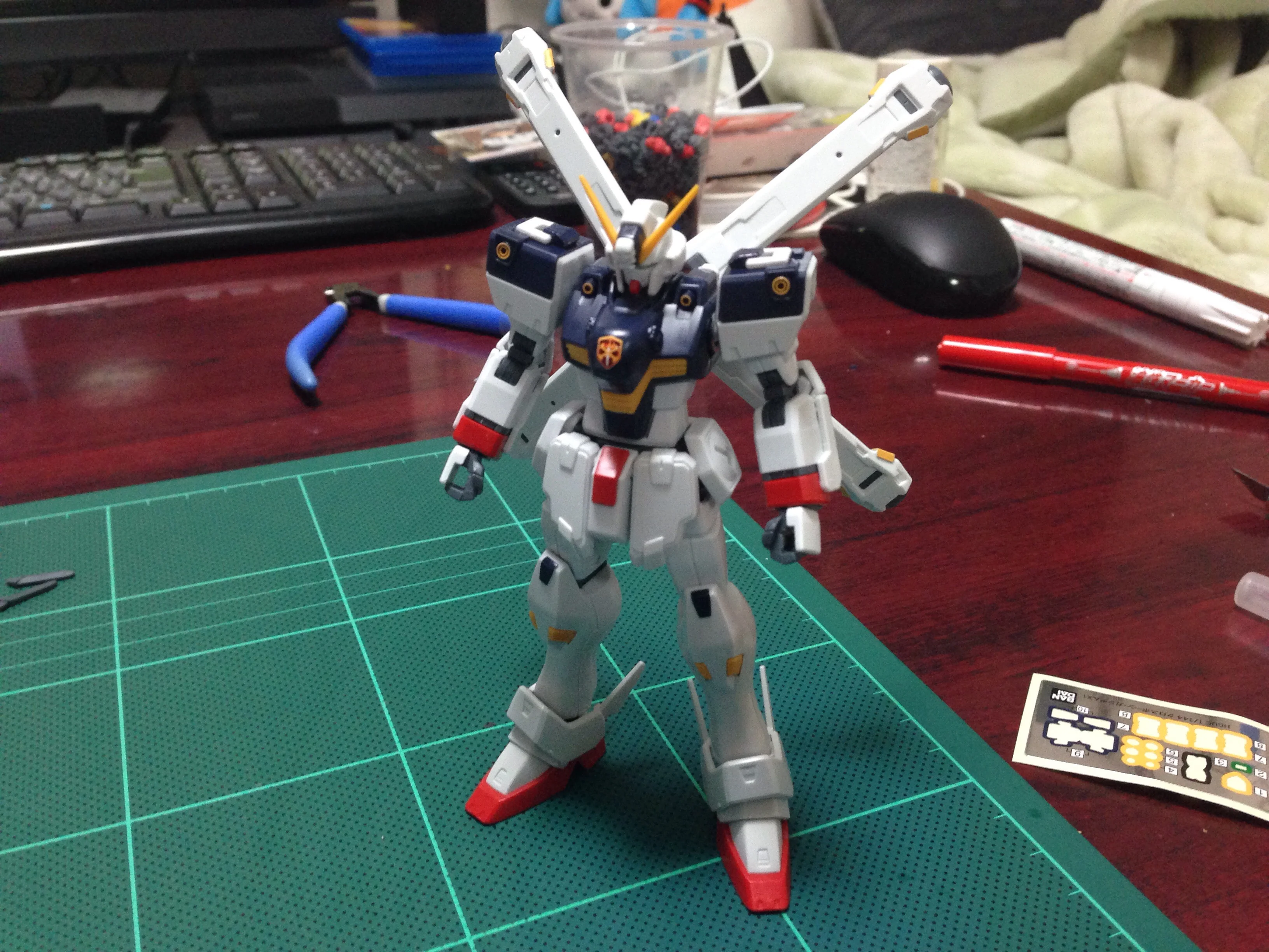 Bnadai HGUC #187 1/144 XM-X1 Crossbone Gundam X-1 Model Kit - Image 5