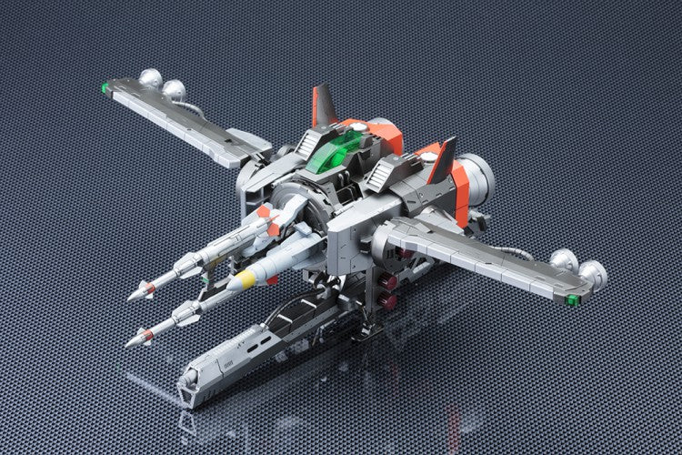 Kotobukiya HMM 1/72 ZOIDS EZ-015 Iron Kong PK (Prozen Knight Ver.) Model Kit - Image 9